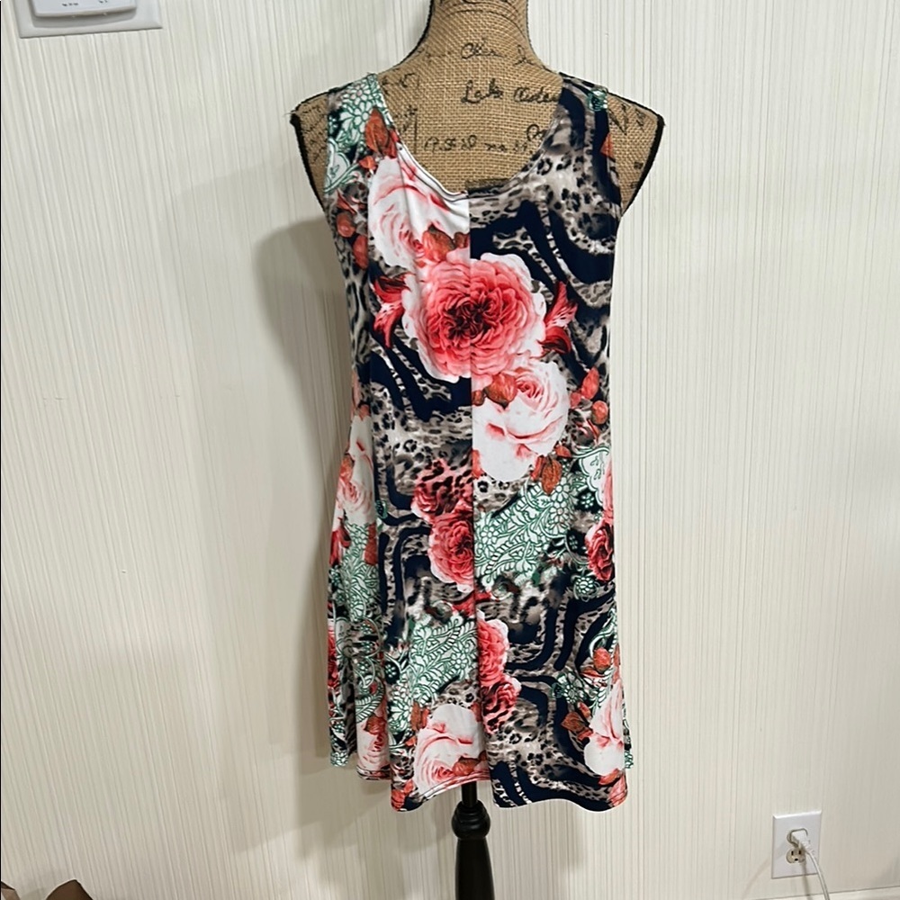 Jostar USA Floral and Animal Print Midi Dress - Picture 3 of 8